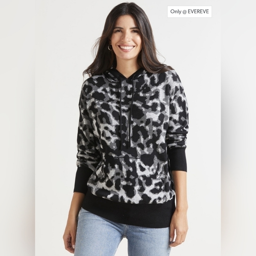 John + Jenn By Everlane Douglas Animal Hoodie Pullover Size L